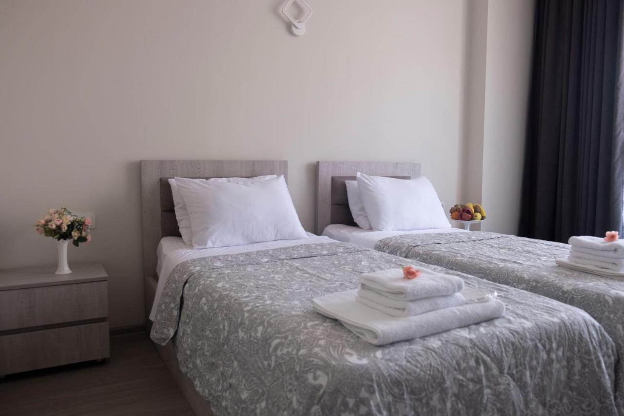 Art Hotel Batumi Exterior foto