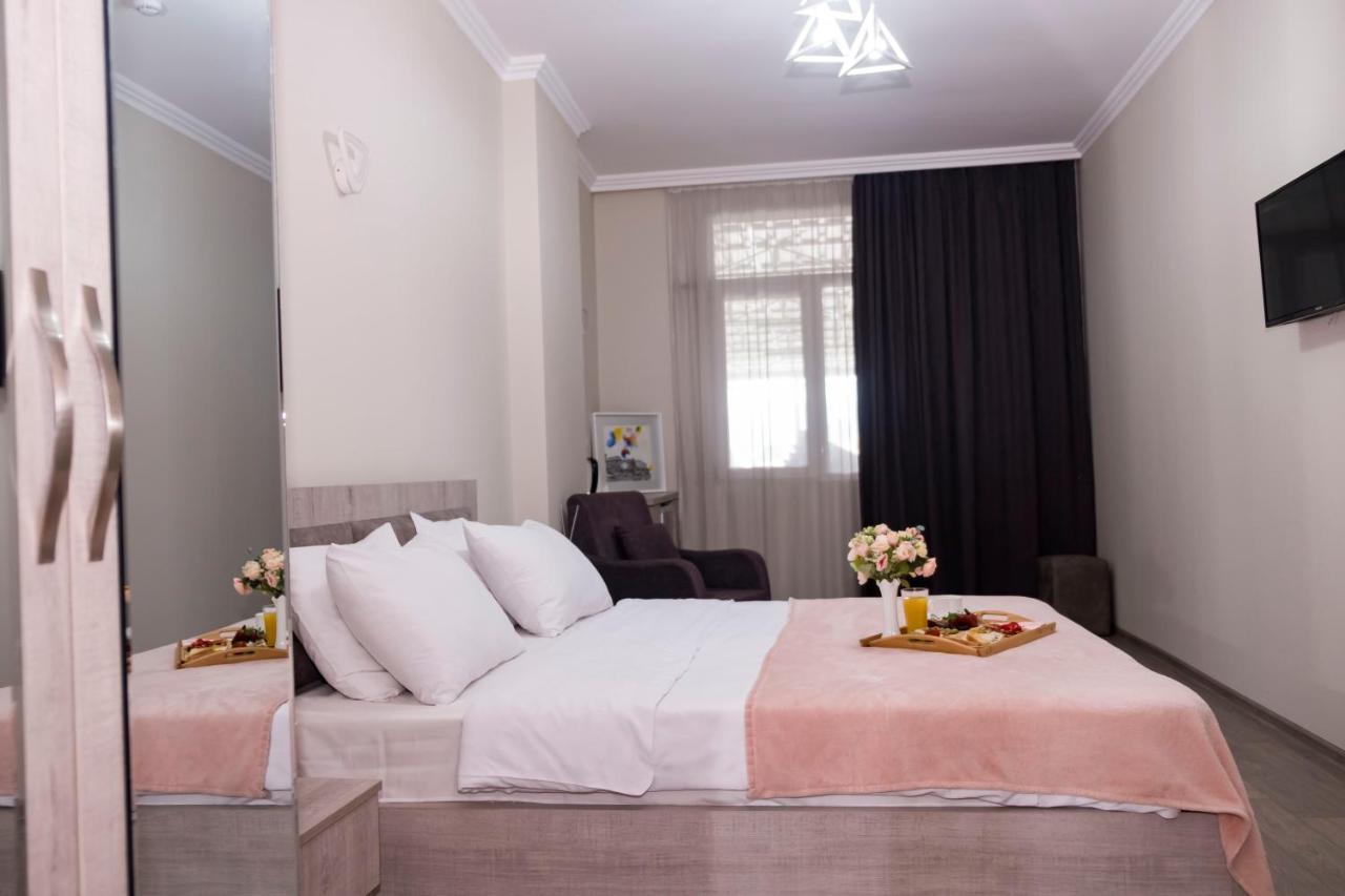 Art Hotel Batumi Exterior foto