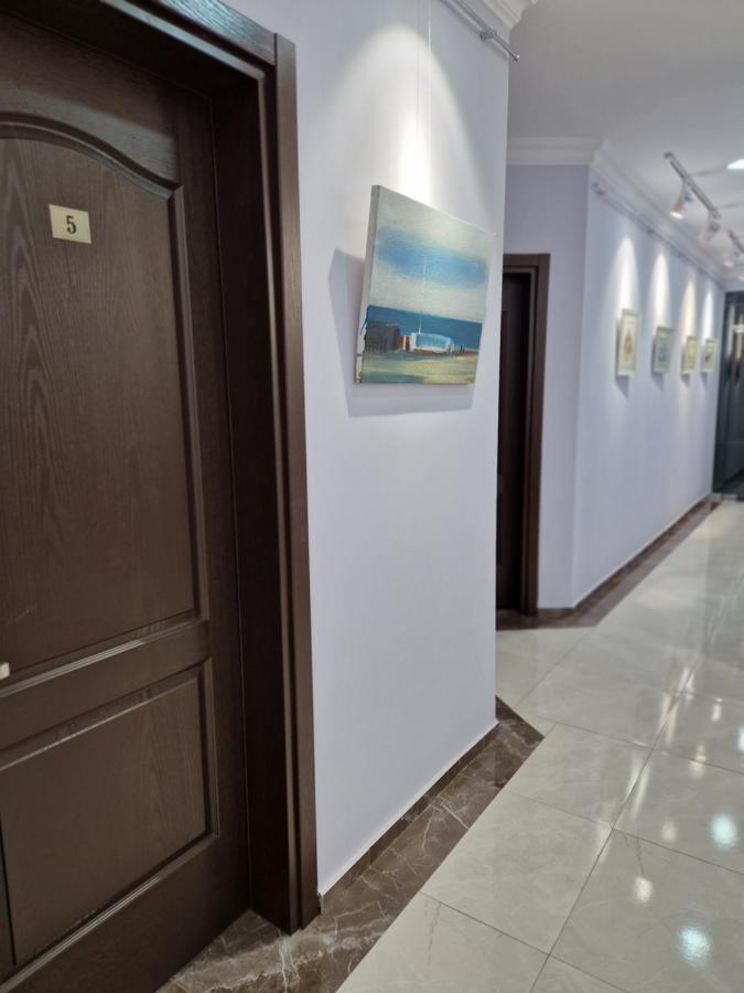 Art Hotel Batumi Exterior foto