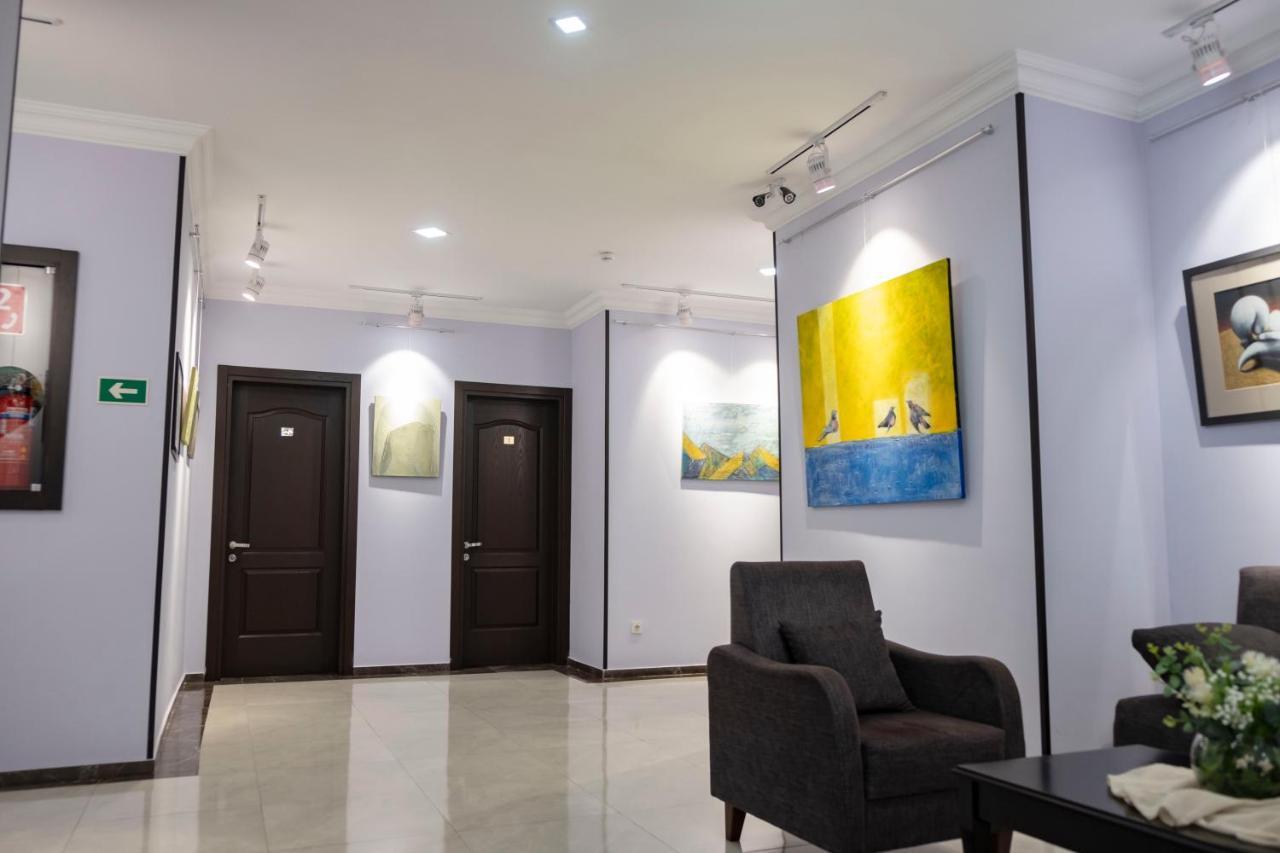 Art Hotel Batumi Exterior foto